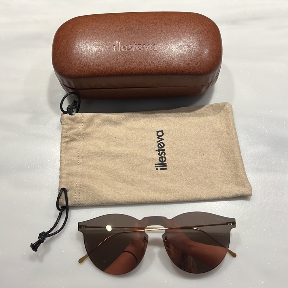 Illesteva Leonard Mask Sunglasses. Lens color: Brown